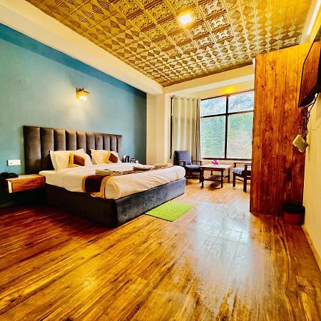 Hotel Link Way-A Riverside Hotel Manāli Dış mekan fotoğraf