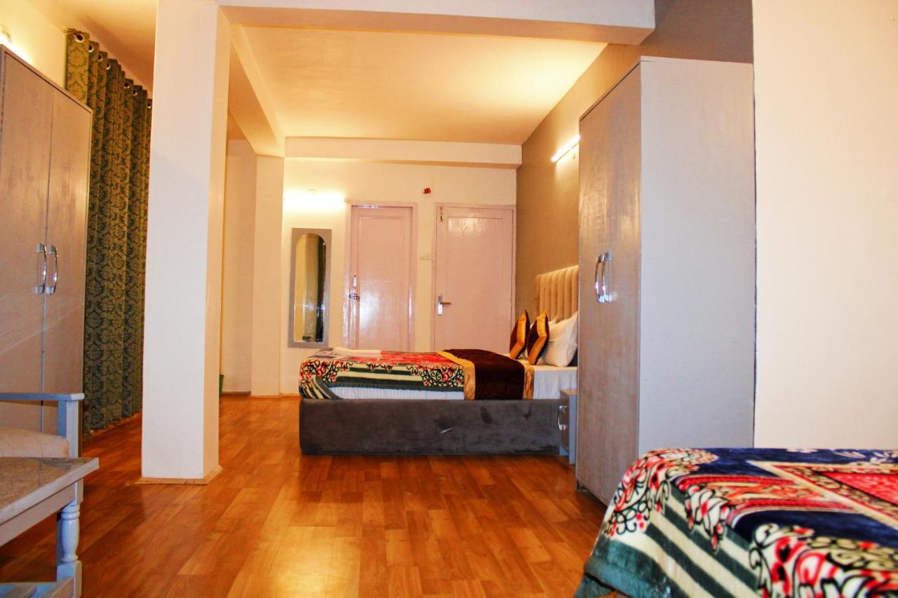 Hotel Link Way-A Riverside Hotel Manāli Dış mekan fotoğraf